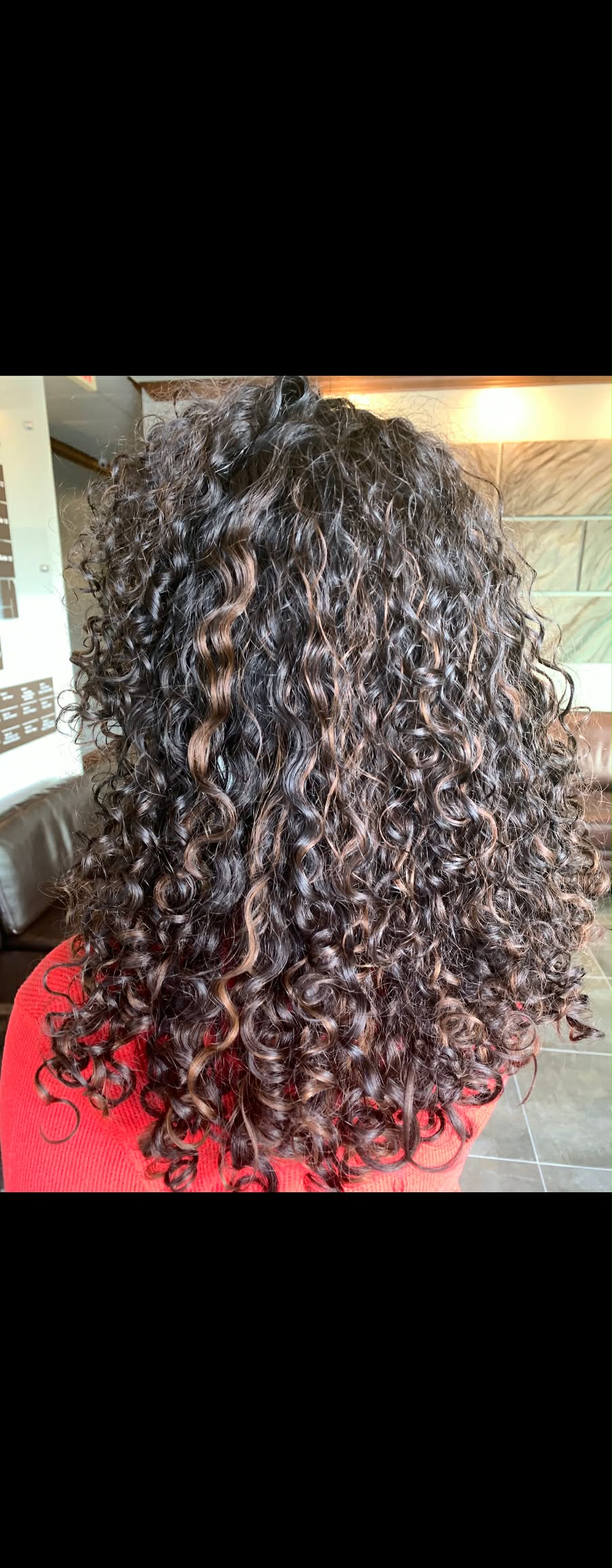 Curly hair transformation by Amanda